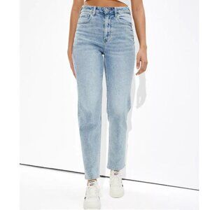 American Eagle Outfitters High Rise Straight Leg Mom Jeans